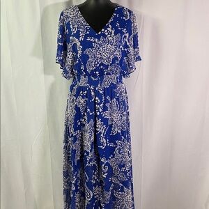 MSK Blue & White Floral Print Short Sleeve High Low Midi Dress